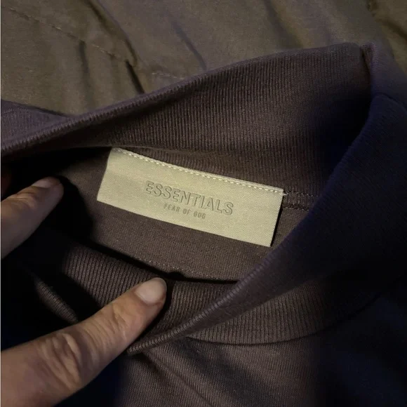 Essentials long sleeve - Picture 3 of 4